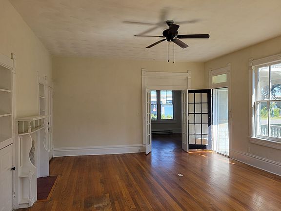 5th image of 2813 Bayview Blvd APT 1