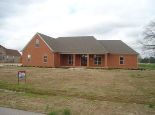 500 Harvest Cir, Marion, AR 72364
