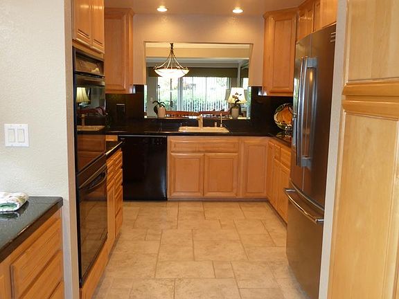 4th image of 1108 Prevost Ct
