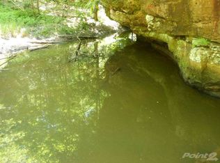 Crockett Cemetery Rd, Jamestown, TN 38556