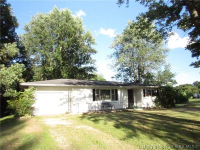 1263 S Moon Road, Scottsburg, IN, 47170