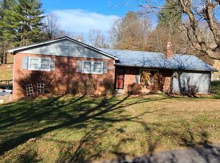 181 Silver Bluff Dr, Canton, NC 28716