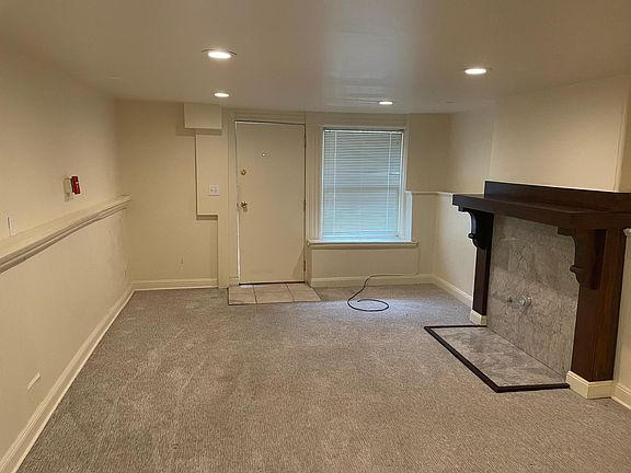 living room / bedroom (1)