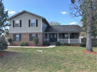 920 Ridgeway Ct, Orange Park, FL 32065