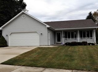 1418 N 3rd St, Manitowoc, WI 54220