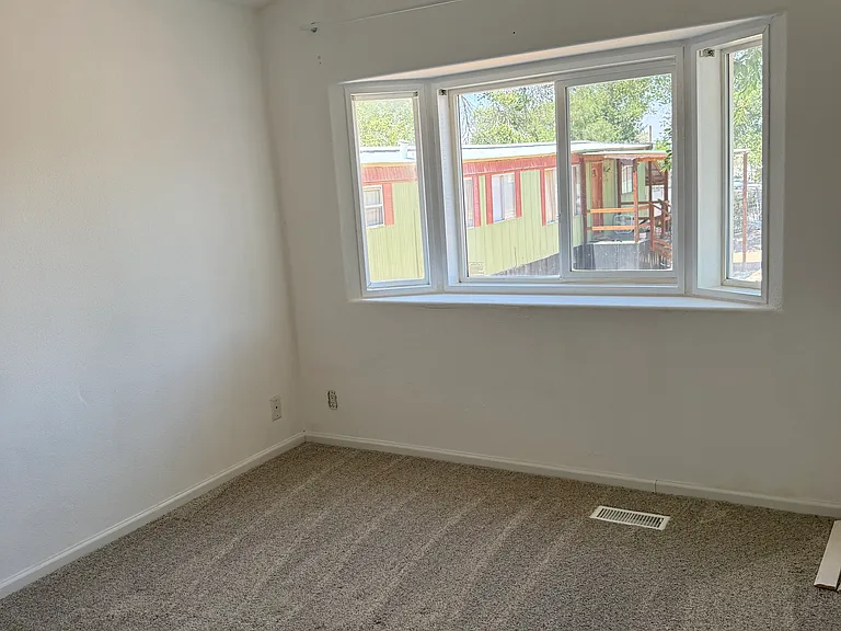 417 Mesa Vista Ave — Photo 9