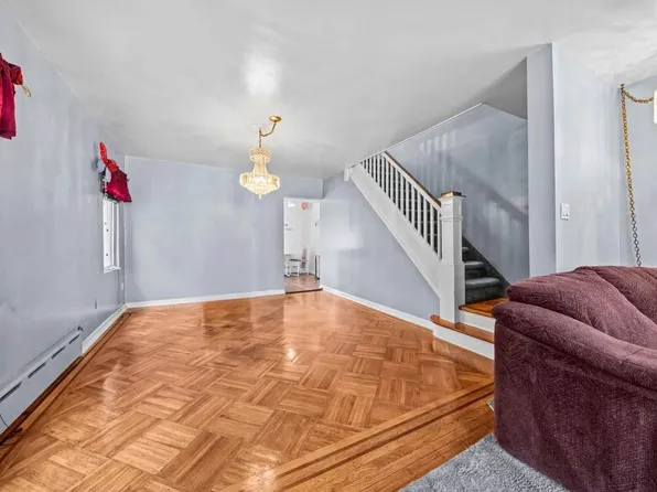 2018 Mill Avenue image 7 of 18