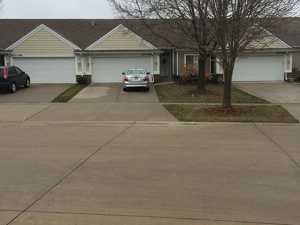 Executive Ranch Townhouse 