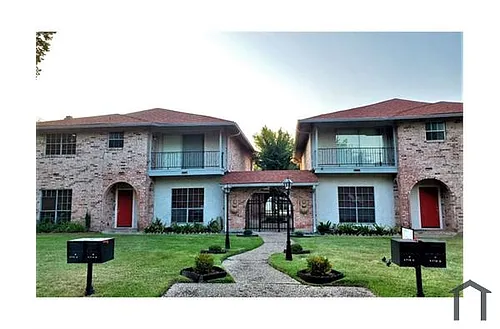 4710 Cashel Cir Photo 1
