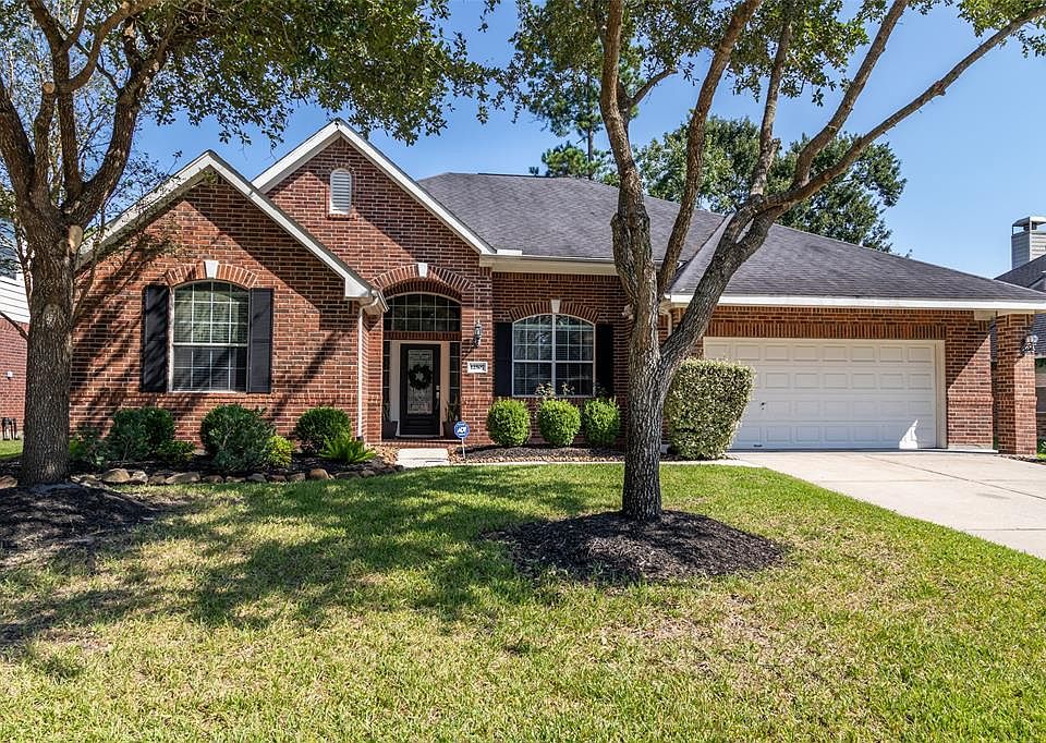 1st image of 12507 Brazos Bend Trl