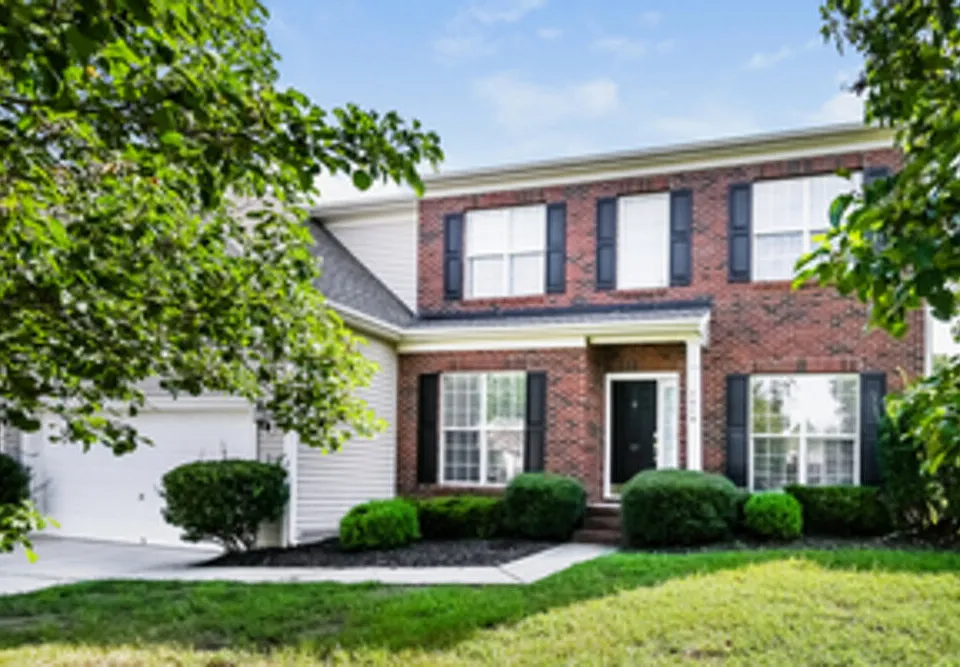 7215 Hathaway Ct