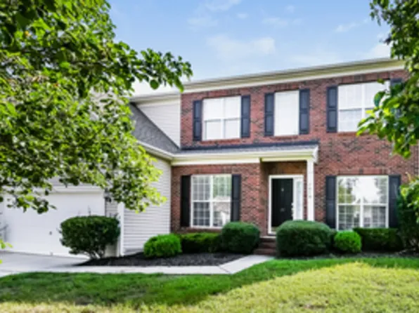 7215 Hathaway Ct, Harrisburg, NC 28075