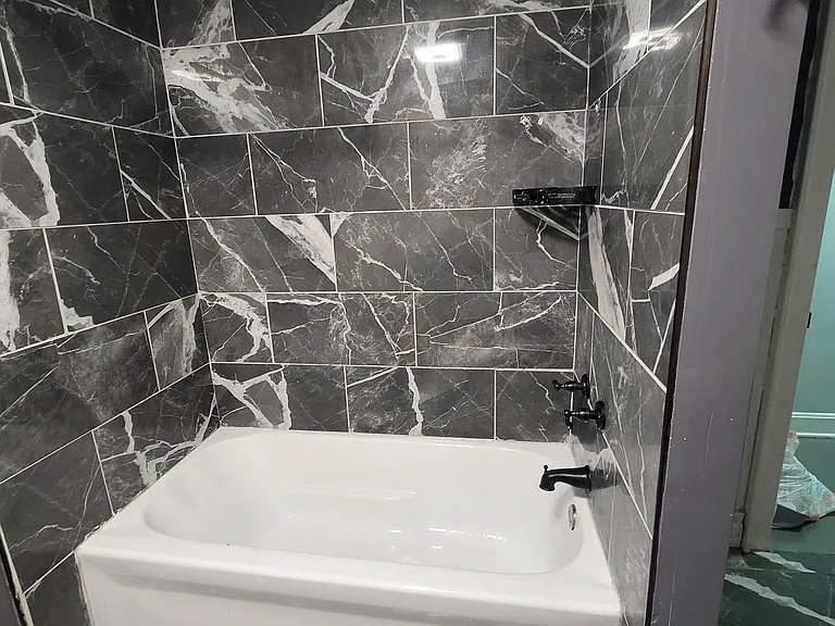 2208 Barrymore Ave — Photo 33