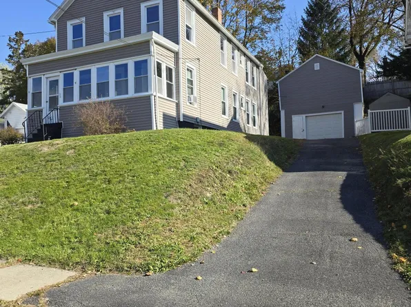 36 Kinloch Avenue, Troy, NY 12180