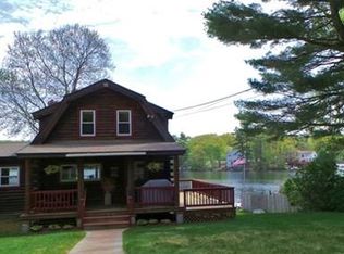 55 Oakhurst Rd, Hopkinton, MA 01748