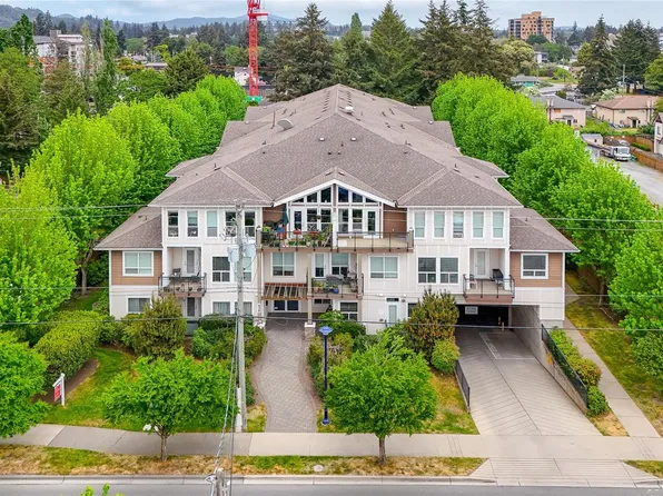 938 Dunford Ave #309, Langford, BC V9B 0M2