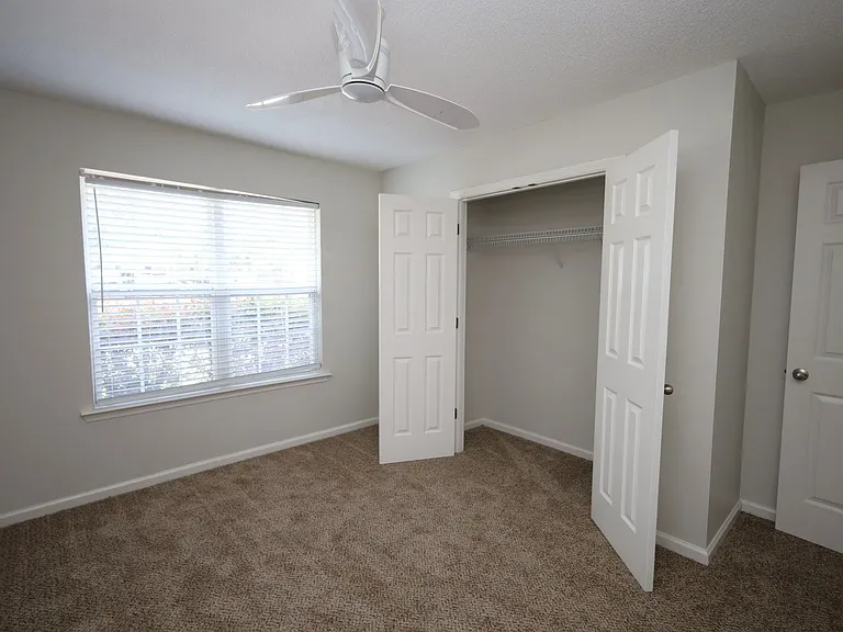 4125 Springruff Dr — Photo 10