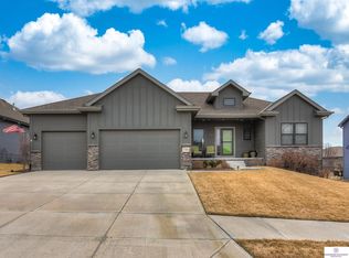 7384 N 169th St, Bennington, NE 68007