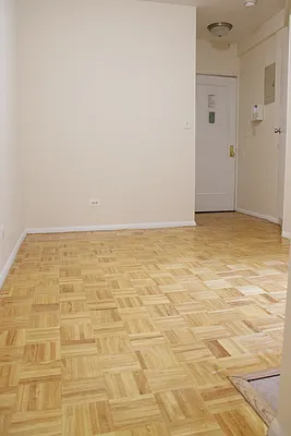 Rented by City & Suburban | media 24