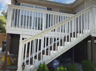 8 Latigo Ct, Greer, SC 29650