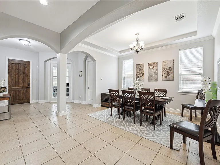 2960 Gibbons Hill Ln — Photo 4