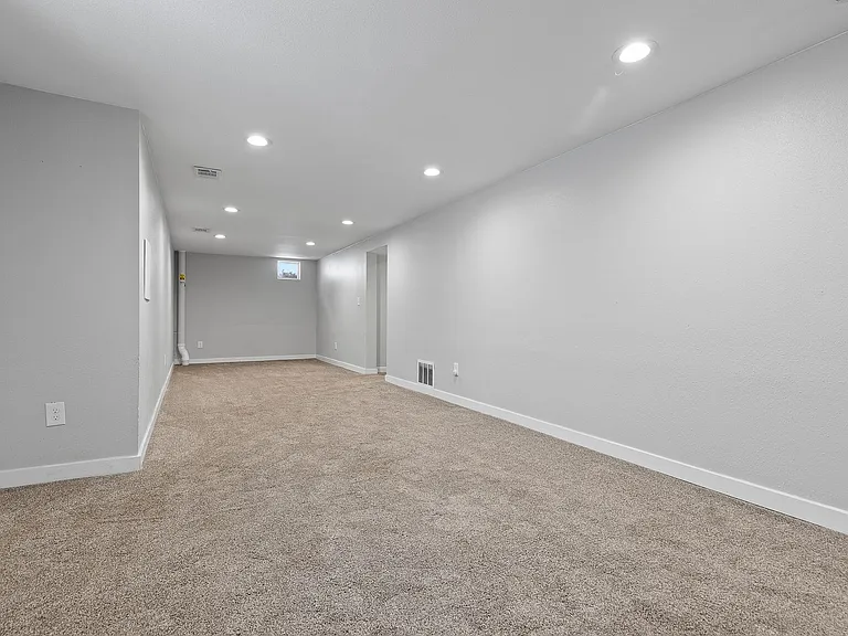 4451 Eliot St — Photo 28