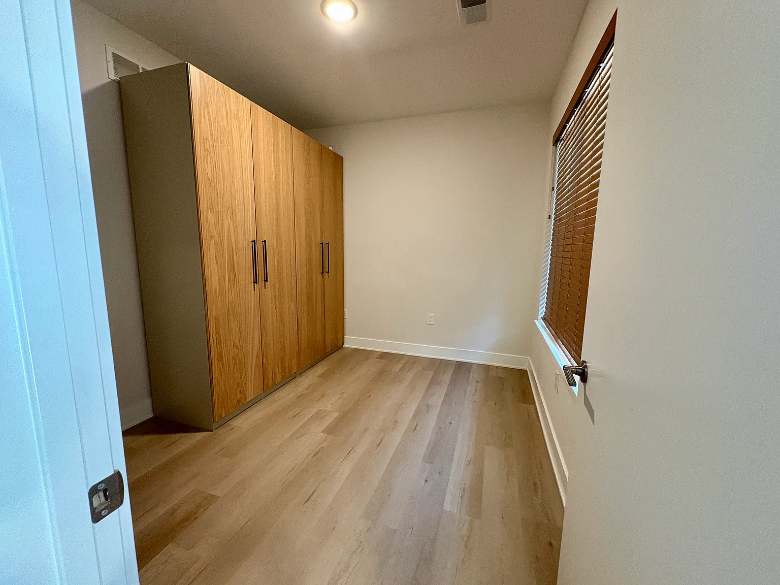 7304 Park Place Ct — Photo 4
