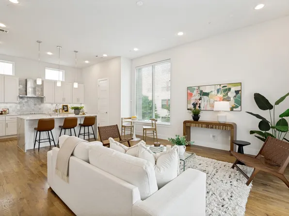 1719 Caddo St #101, Dallas, TX 75204