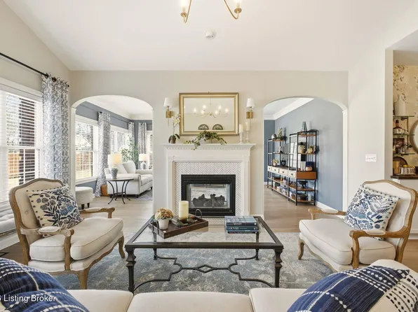 10614 Waterloo Way, Louisville, KY 40223