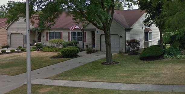 Quiet culdesac-backyard