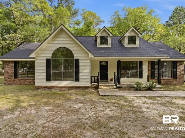 9770 Lakeview Rd, Bay Minette, AL 36507