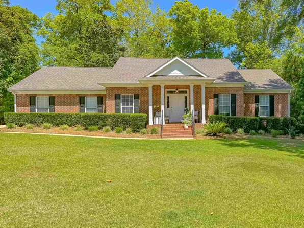 2490 Elfinwing Ln, Tallahassee, FL 32309