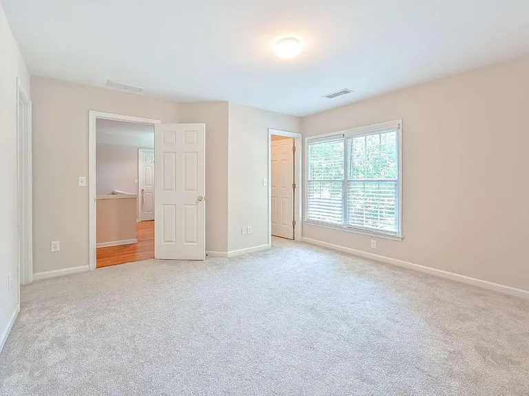 345 Eastcote Dr — Photo 36
