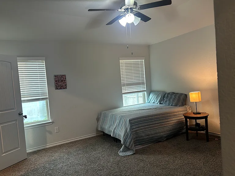 5241 Montague Loop — Photo 9
