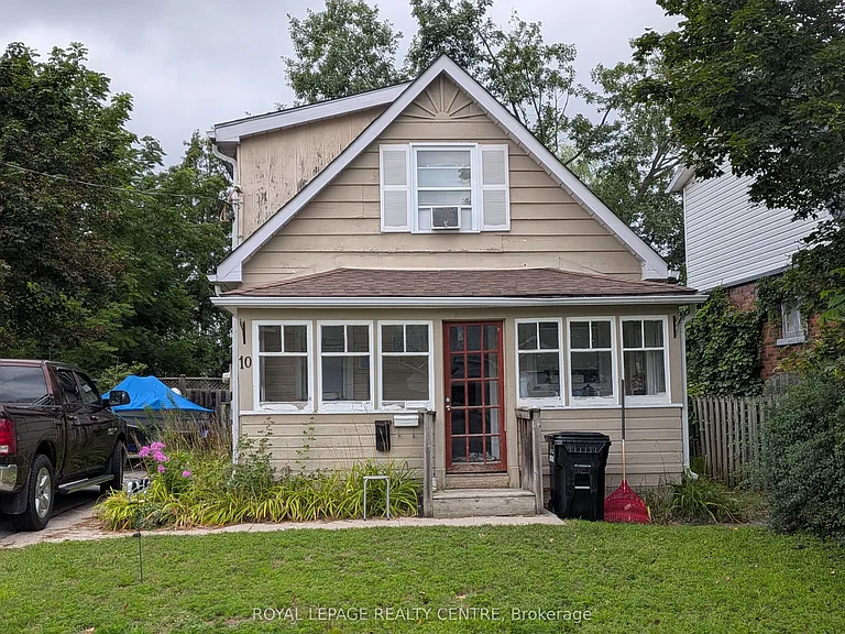 10 Dufferin St — Photo 2