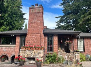2642 NW 95th St, Seattle, WA 98117