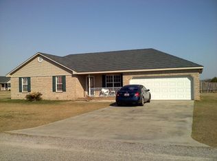3345 Sportsman Dr, Dalzell, SC 29040