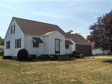 1st image of 1315 W 39th St