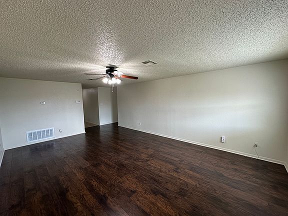 5th image of 4100 Mustang Dr