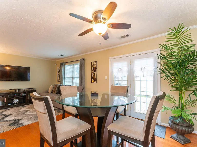 6006 Bobcat Ct — Photo 8