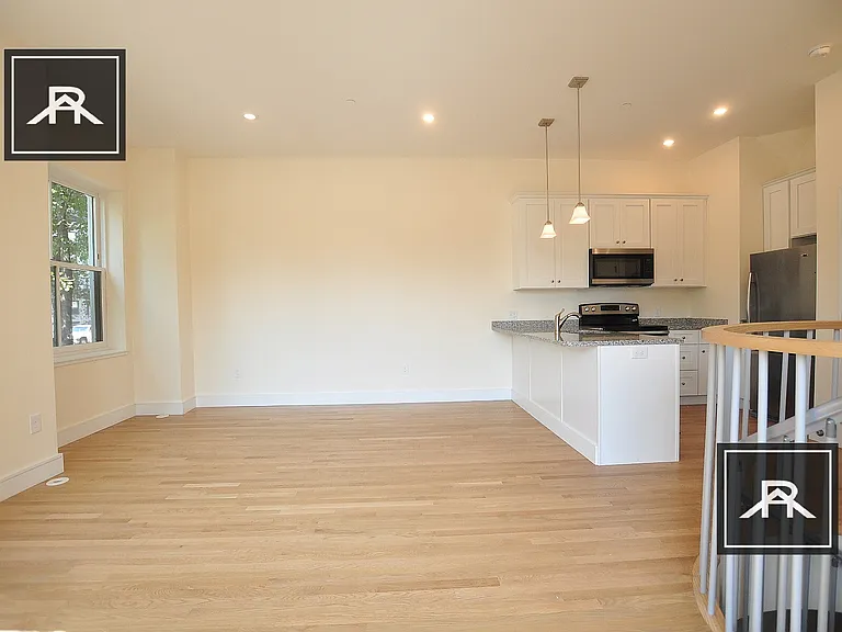 879 Beacon St #1 — Photo 1