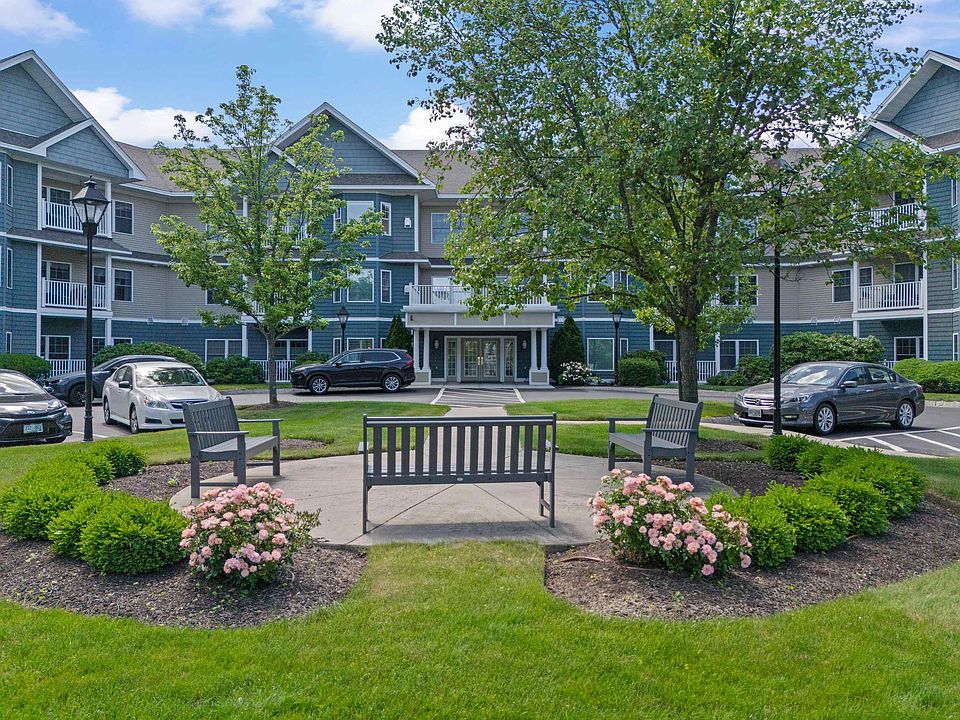 1st image of 65 Hawthorne Drive #106