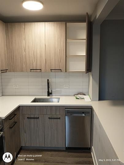 1st image of 6126 S Woodlawn Ave #15625063