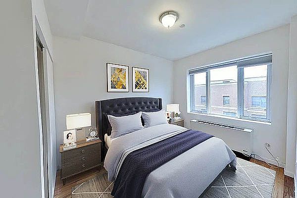 1st image of 300 E 3rd St APT 2B