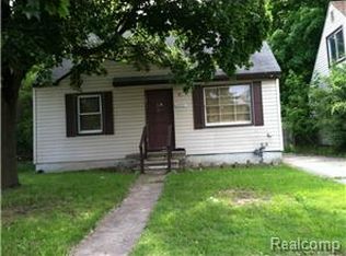 16737 Lahser Rd, Detroit, MI 48219