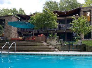 10383 Nine Mile Rd, Whitmore Lake, MI 48189