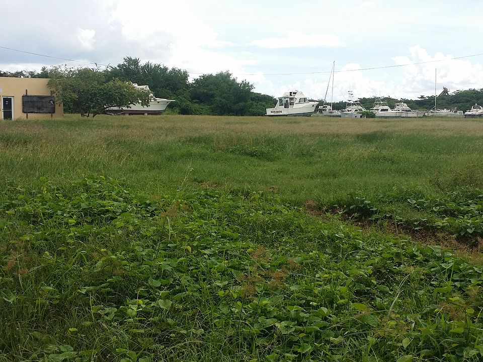 1st image of Carretera Barrio Los Machos #3