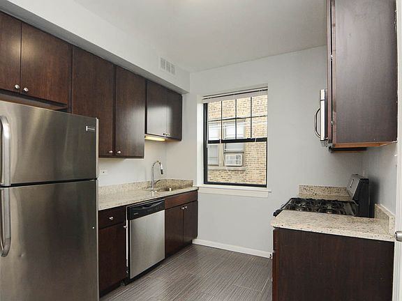 2nd image of 1642 W Jonquil Ave Unit 4