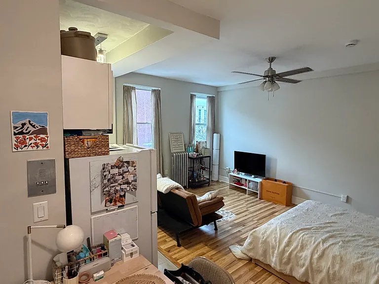 1185 Commonwealth Ave #8 — Photo 6