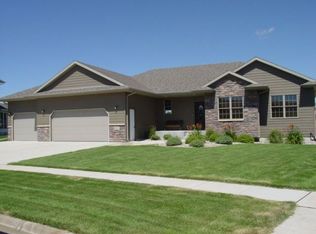 2805 Sunrise Ct, Brandon, SD 57005